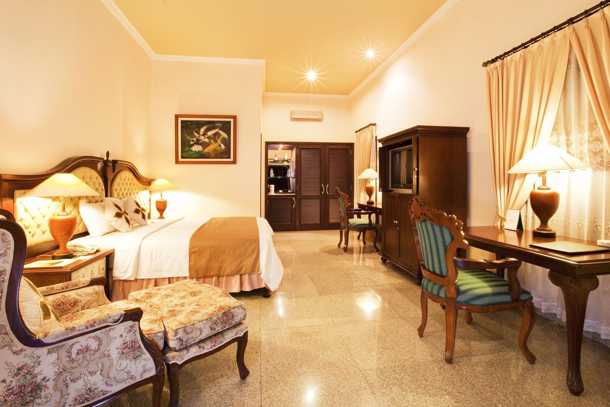 Puri Asri Hotel & Resort ماجلانج المظهر الخارجي الصورة