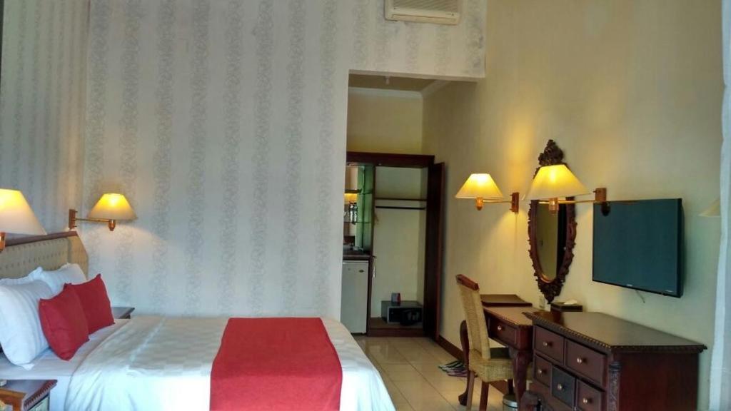 Puri Asri Hotel & Resort ماجلانج المظهر الخارجي الصورة