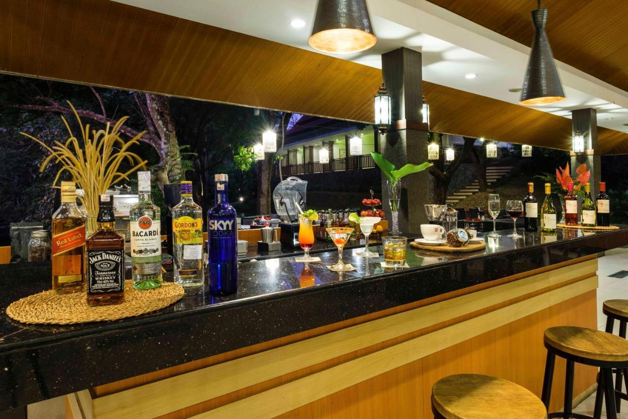 Puri Asri Hotel & Resort ماجلانج المظهر الخارجي الصورة